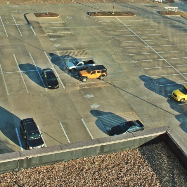 Photo of rooftop parking at Tower Place